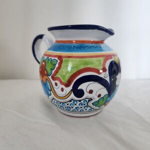 Hernandez Pue Mexico Talavera Pottery Pitcher Vase with Ruffled Edge 4 1/2" tall